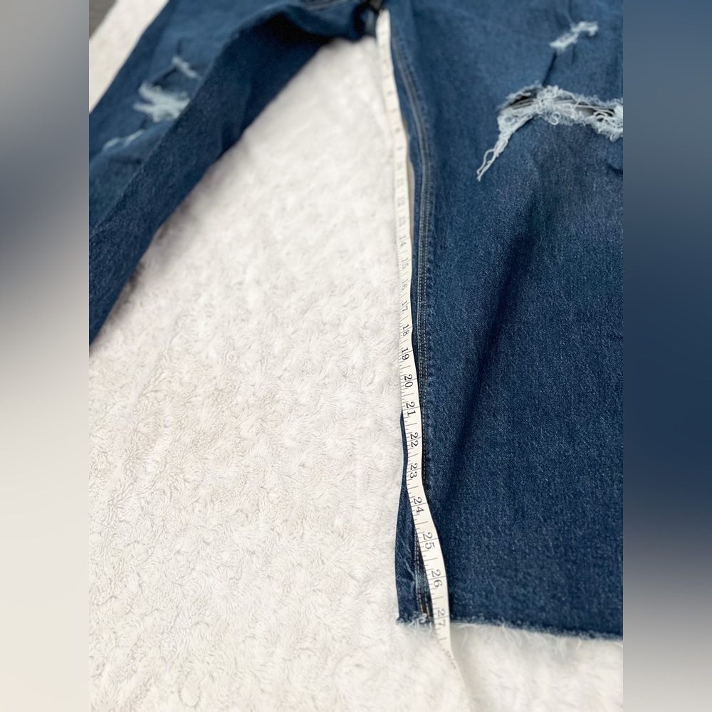 OLD NAVY High Rise Slouchy Straight Secret Slim Pocket Distressed Raw Hem Jean - Picture 11 of 12